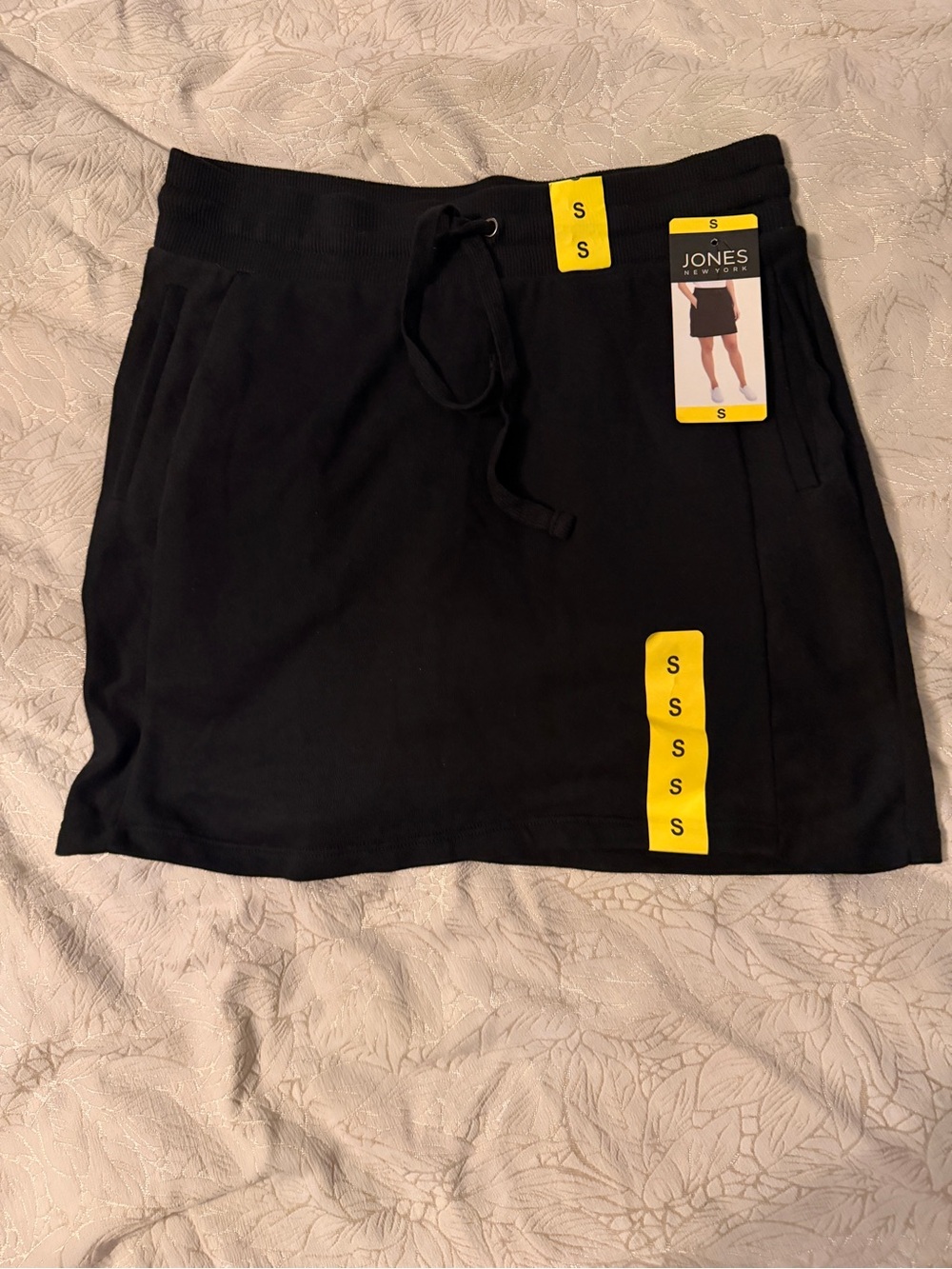 Jones New York Black Drawstring Skort